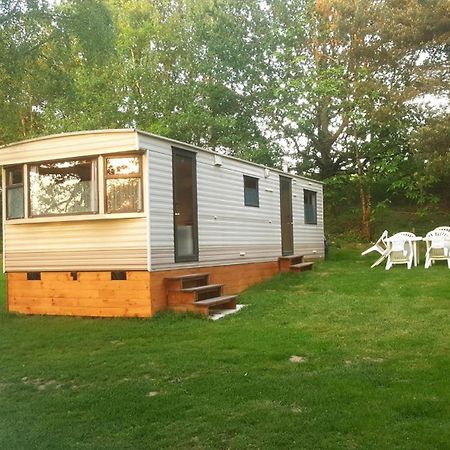 Camping De La Reuille Flere-la-Riviere ภายนอก รูปภาพ