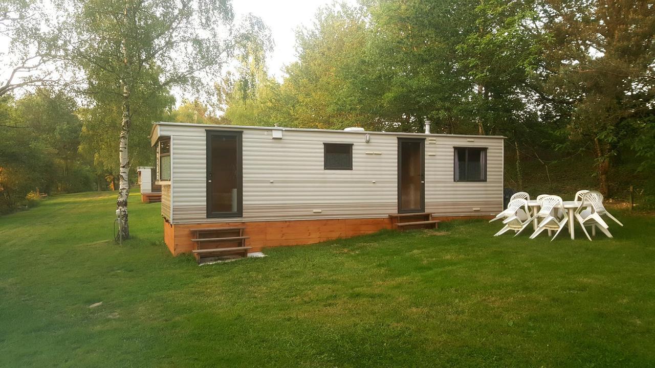 Camping De La Reuille Flere-la-Riviere ภายนอก รูปภาพ