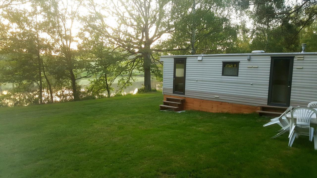 Camping De La Reuille Flere-la-Riviere ภายนอก รูปภาพ