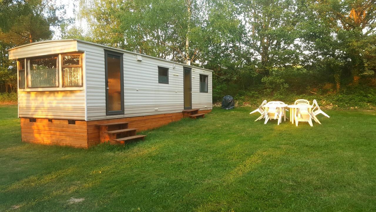 Camping De La Reuille Flere-la-Riviere ภายนอก รูปภาพ