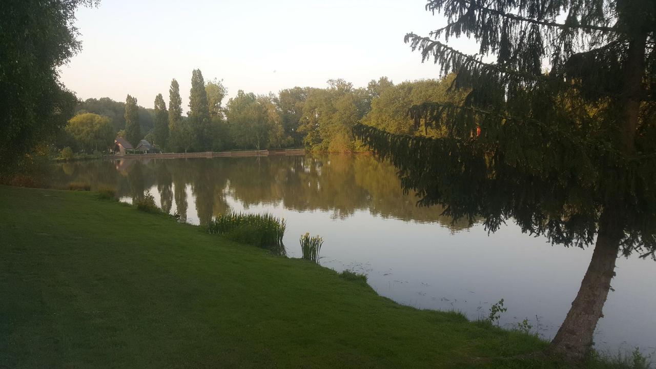 Camping De La Reuille Flere-la-Riviere ภายนอก รูปภาพ